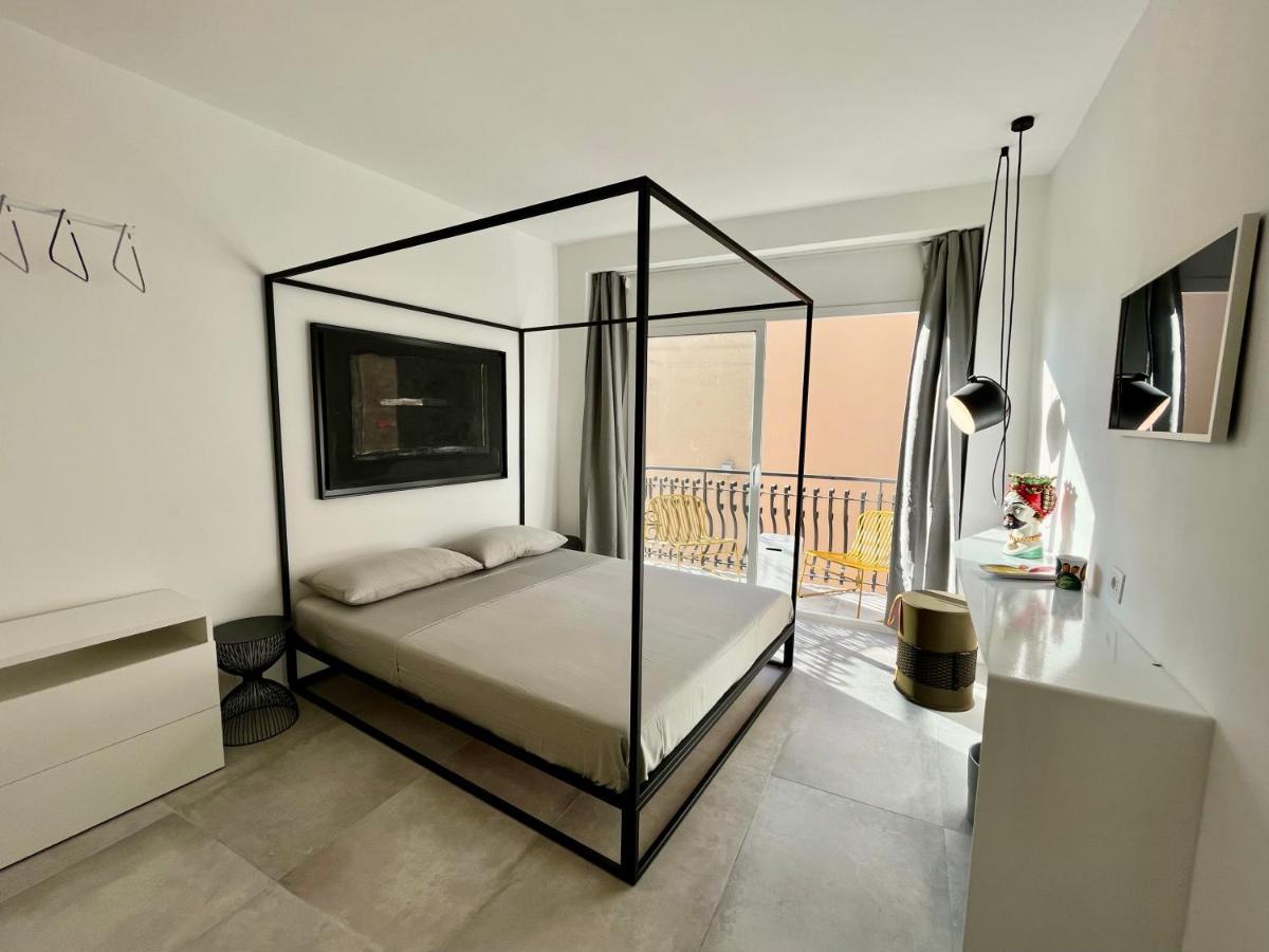 Don Diego Luxury Rooms Таормина Екстериор снимка
