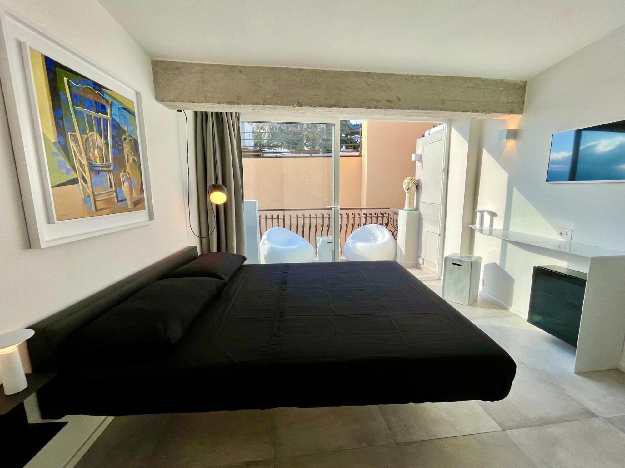 Don Diego Luxury Rooms Таормина Екстериор снимка