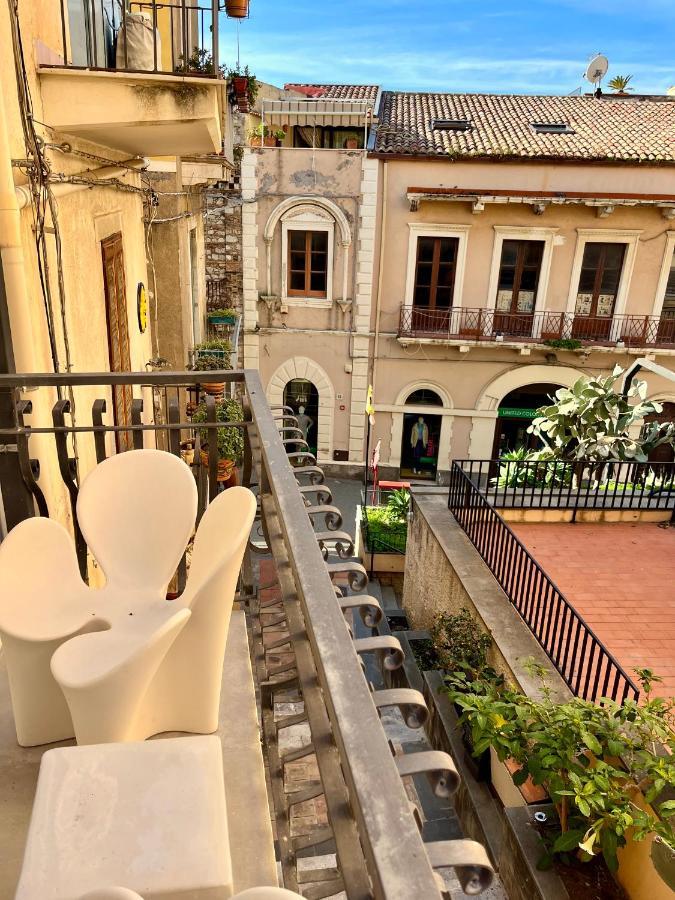 Don Diego Luxury Rooms Таормина Екстериор снимка